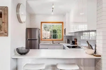 Cosy Renovated 2 Bed Villa In Superb Location Hobart Austrália